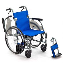 MIKI三貴手動輪椅車CRT-3 藍(lán)色 A-19B扶手可掀，掛腳可拆卸 小型便攜輪椅 旅行攜帶方便